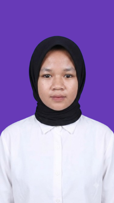 Read more about the article Sri Wahyuni